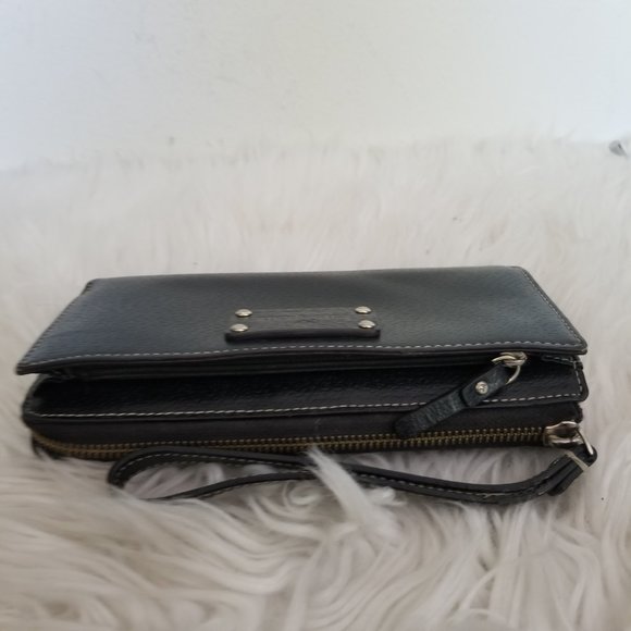Kate Spade Large Wristlet Carryall Wallet Black Pebbled Leather Gold - Picture 8 of 13